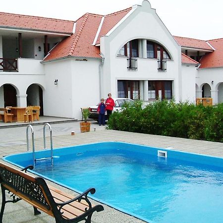 Szanyi Vendeghaz Hotel Hegyko Luaran gambar
